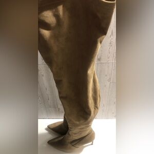 Vava Tan Faux Suede over-the-knee heeled boots Women’s 9.5